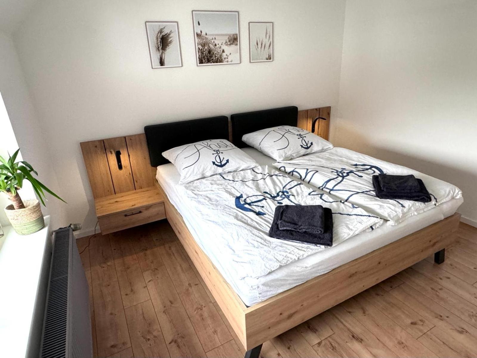 Grosse Ferienwohnung In Ostseenaehe Schonberg  Extérieur photo